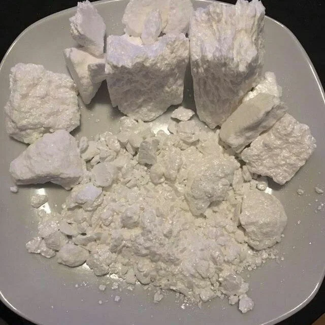 Buy-Flake-Cocaine-online-in-usa buy flake cocaine online in usa, this photo shows falke cocaine on a plate which are sold in the US